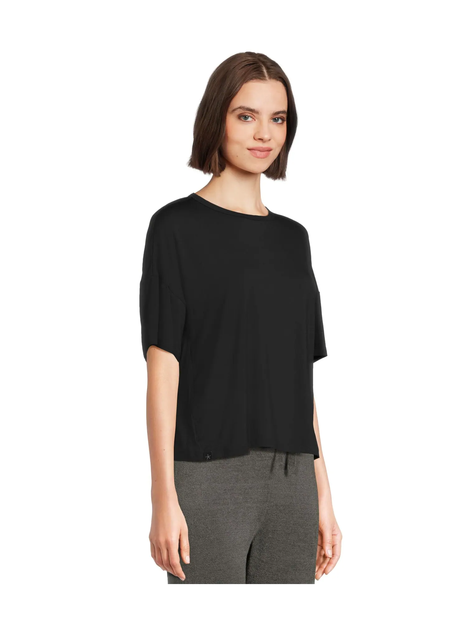Футболка Barefoot Dreams Ultra Soft Jersey Short Sleeve Boxy Tee — изображение 2 из 5, черный