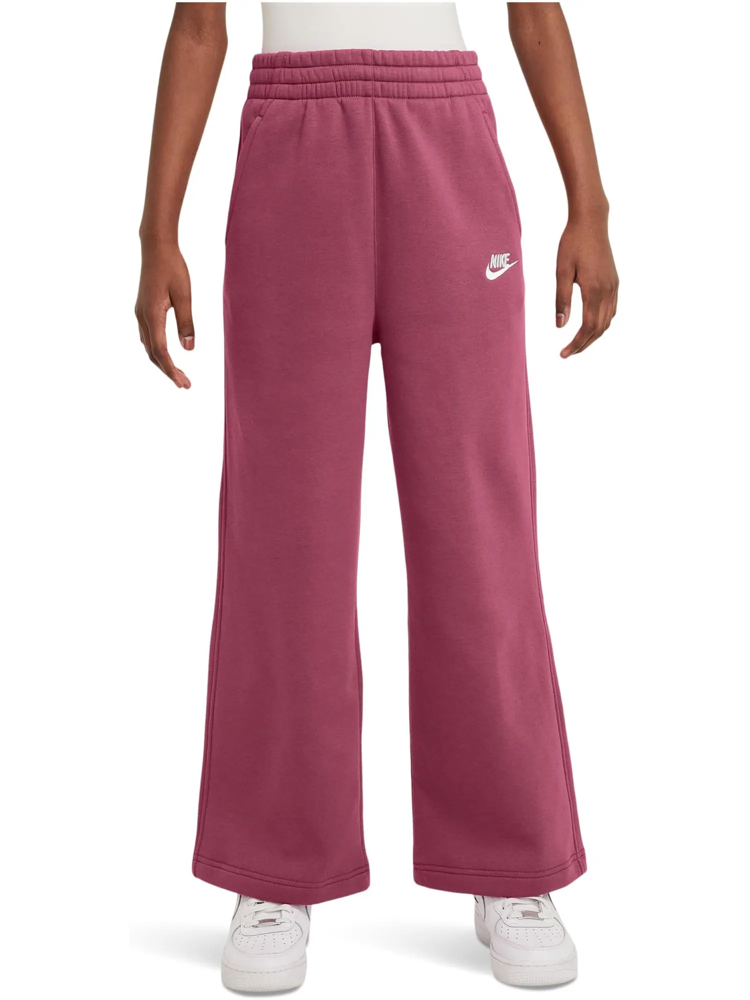 Брюки Nike Kids Club Fleece Wide-Leg Pants — изображение 1 из 3, белый