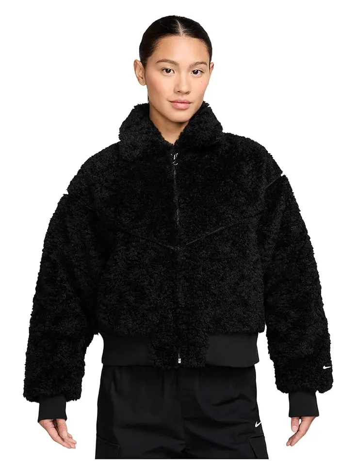 Женская куртка-бомбер Nike Sportswear Essential Fur — изображение 1 из 3, черный