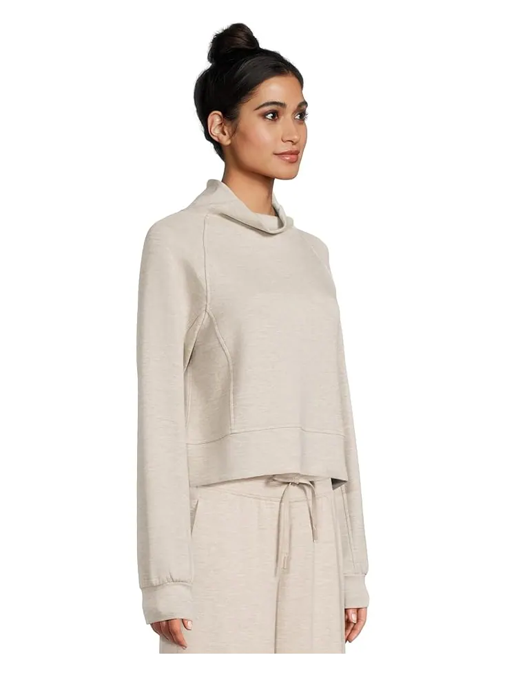 Женский худи Travis Mathew Skyloft Soft Funnel Neck TravisMathew — изображение 2 из 5, бежевый