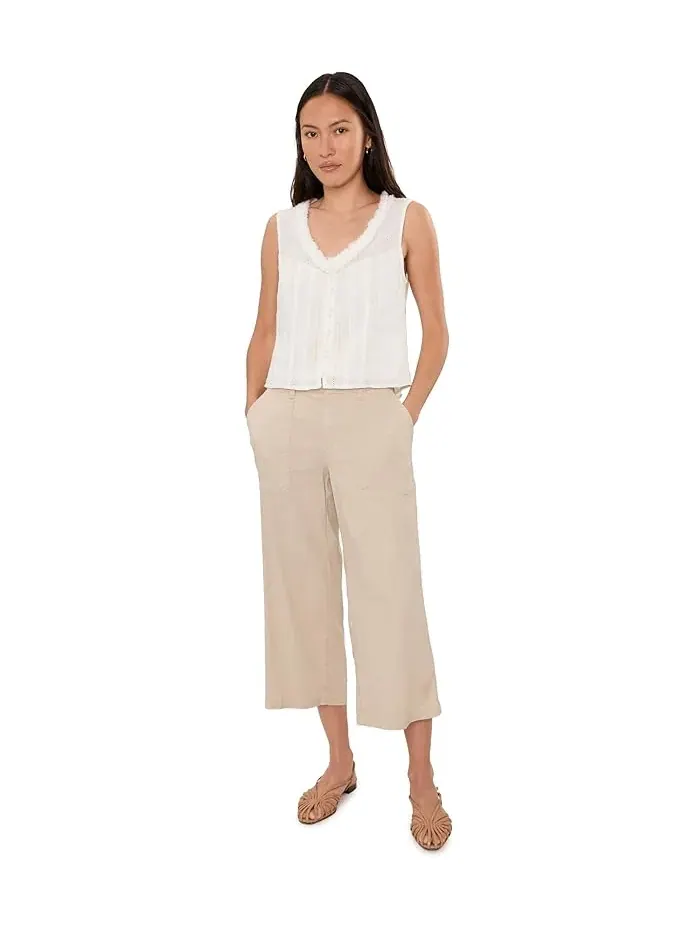 Блузка с защипами Petite Sleeveless Pintucked Woven Top Liverpool Los Angeles — изображение 2 из 5, кремовый