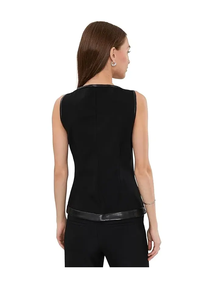 Жилет Liverpool Los Angeles Boatneck Vest With Faux Leather — изображение 4 из 5, черный