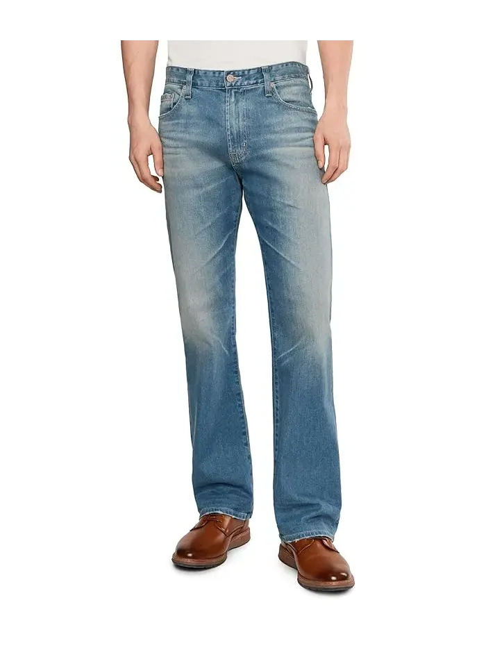 Джинсы клеш средняя посадка Clint Classic Bootcut AG Jeans — изображение 1 из 5, белый