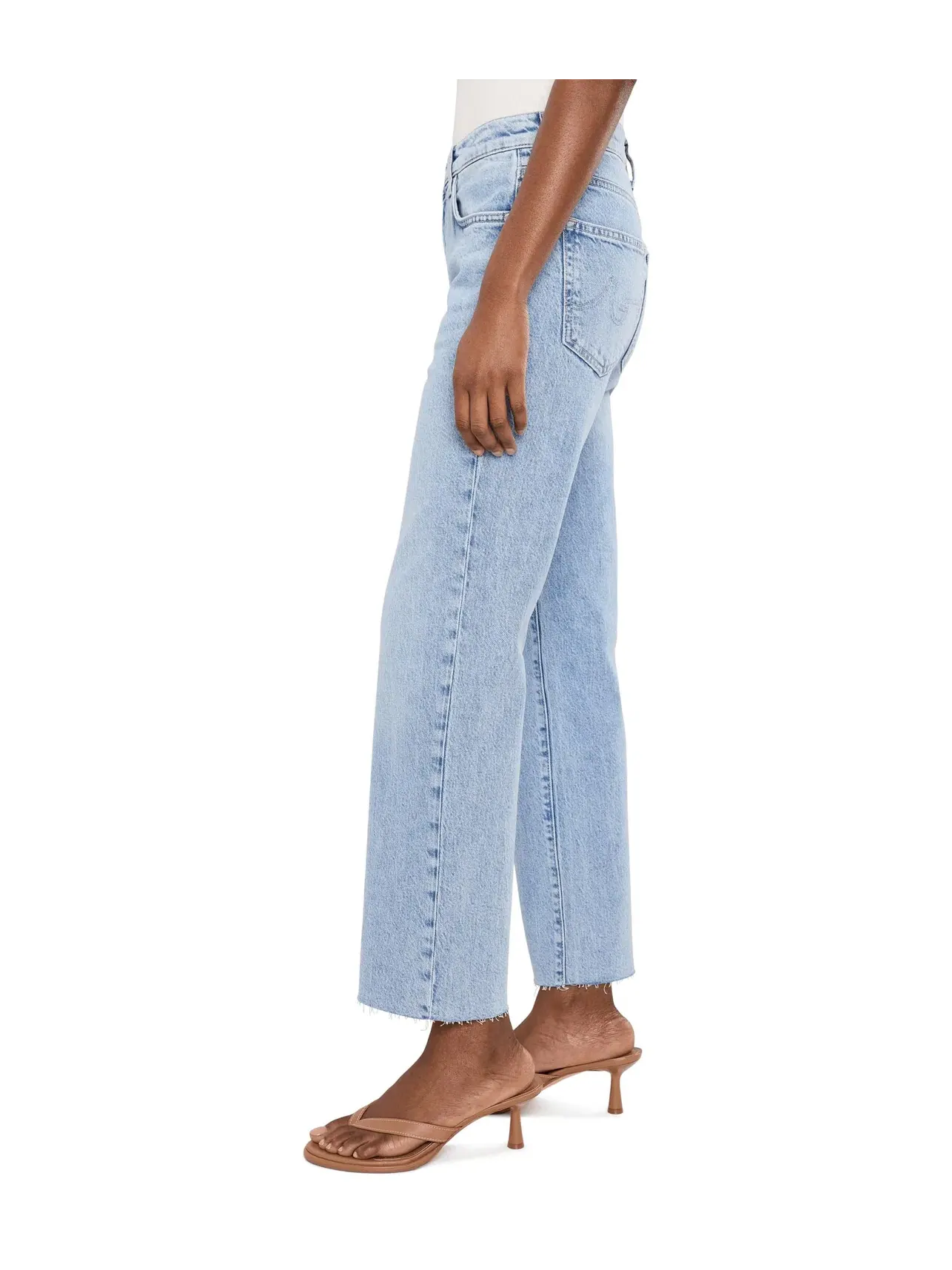 Джинсы прямые-кроп средней посадки Brinley Mid-Rise Straight Crop in Gold Country Ag Jeans — изображение 3 из 5, золотистый