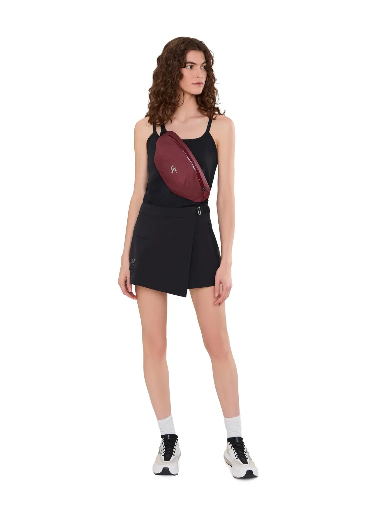 Юбка-шорты Sonii Superlight Skort 4" Arc'Teryx — изображение 2 из 5, черный