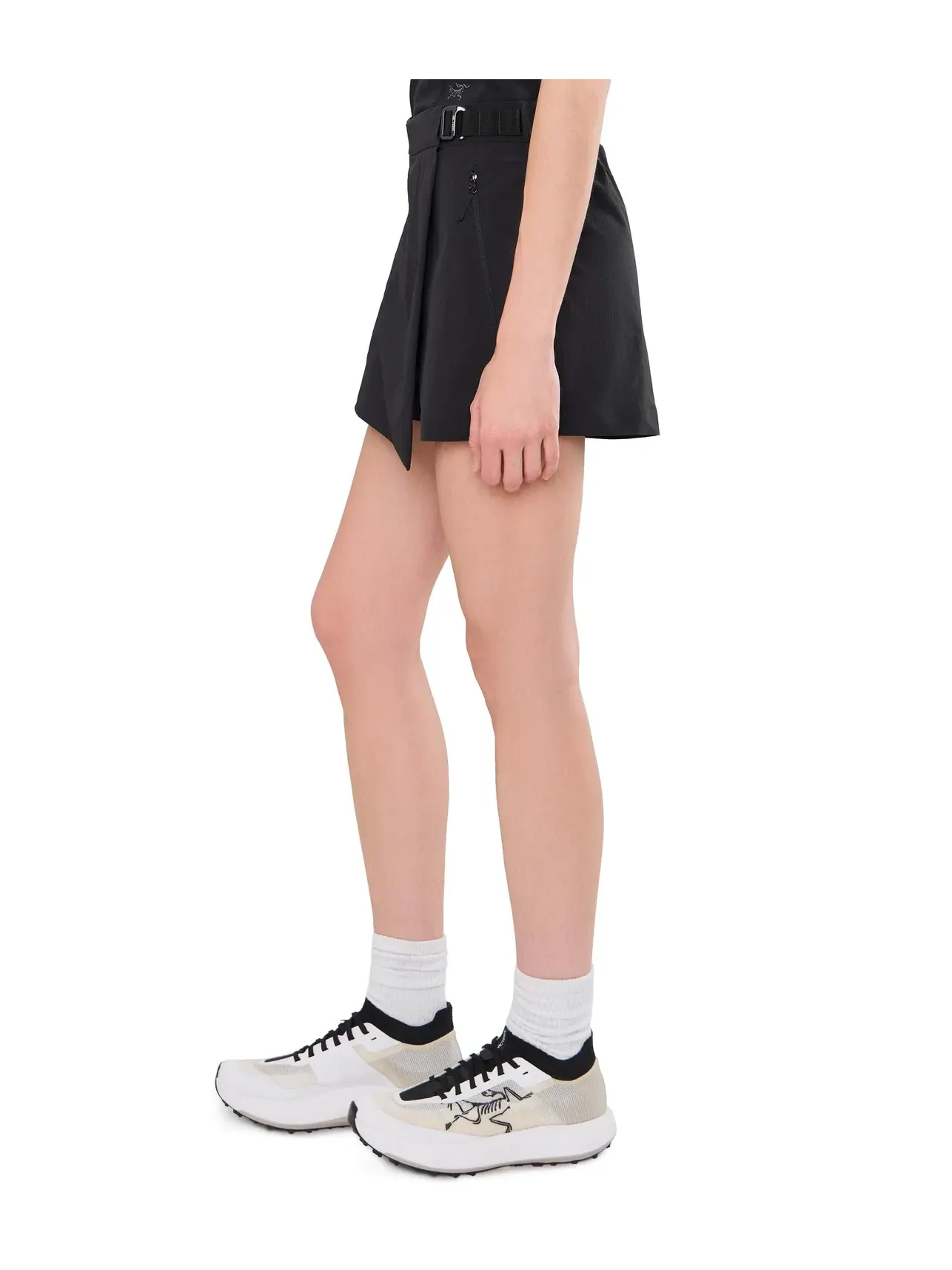 Юбка-шорты Sonii Superlight Skort 4" Arc'Teryx — изображение 3 из 5, черный