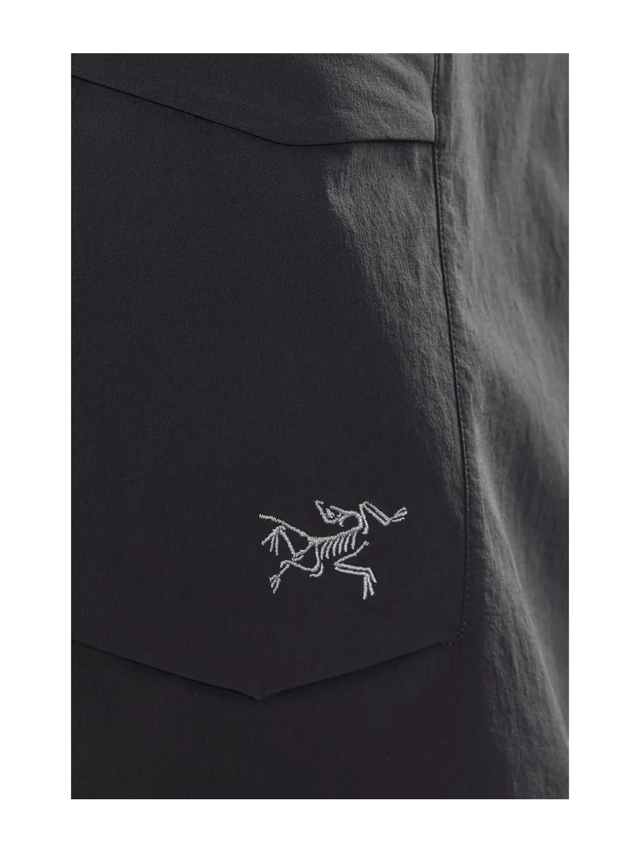 Юбка-шорты Sonii Superlight Skort 4" Arc'Teryx — изображение 5 из 5, черный