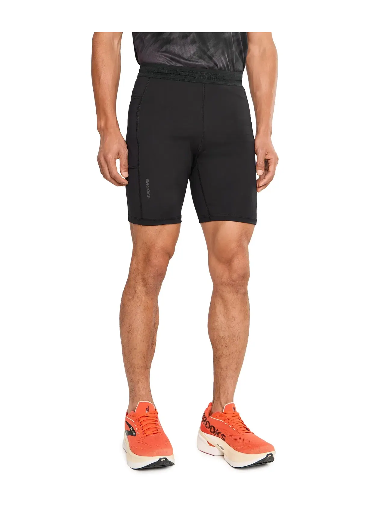 Тайтсы 1/2 Dash 1/2 Tights Brooks — изображение 1 из 5, черный