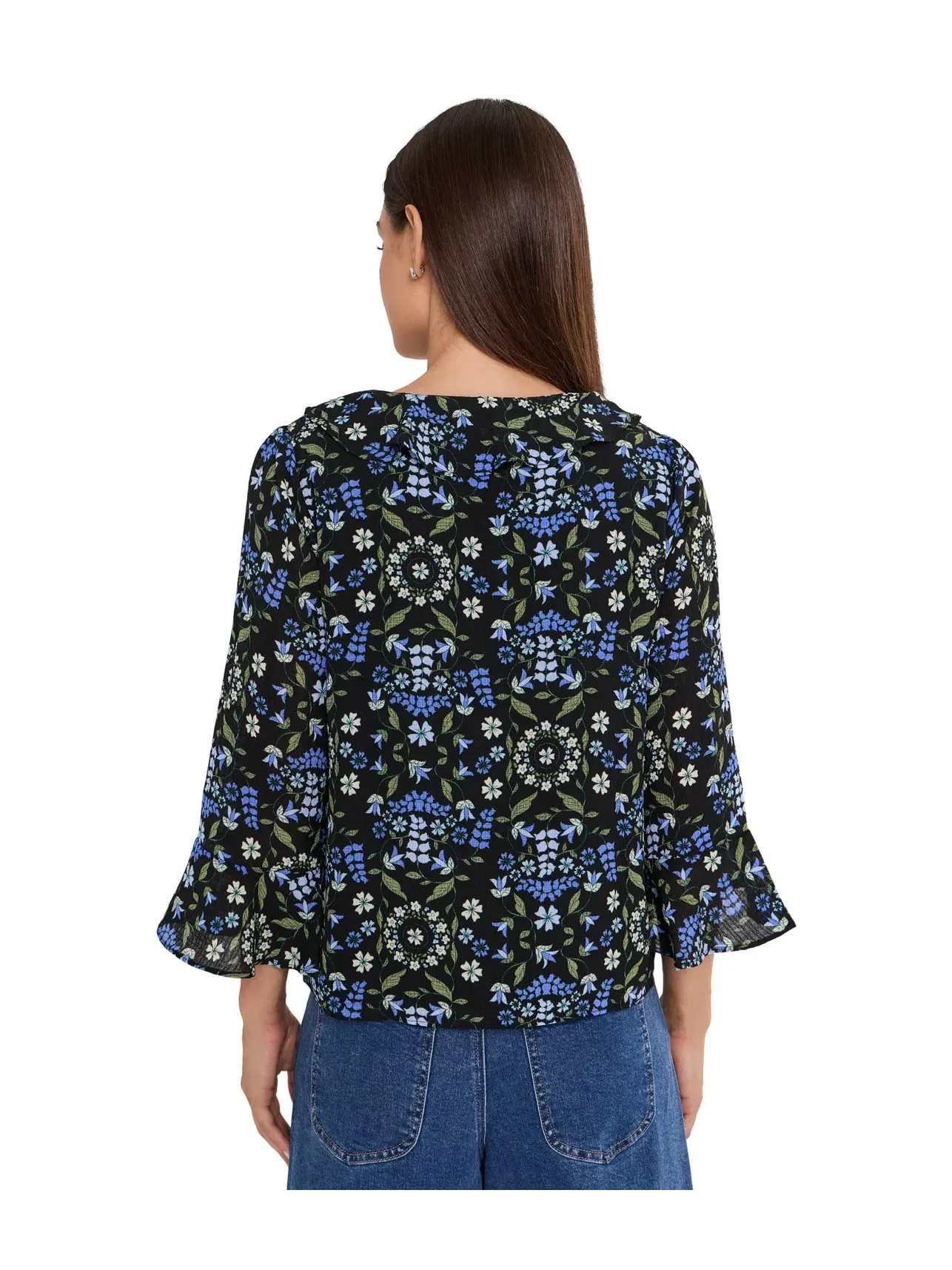 Лонгслив с V-образным вырезом и рюшами Ruffled Long Sleeve V-Neck Top Cece — изображение 4 из 5, насыщенный черный