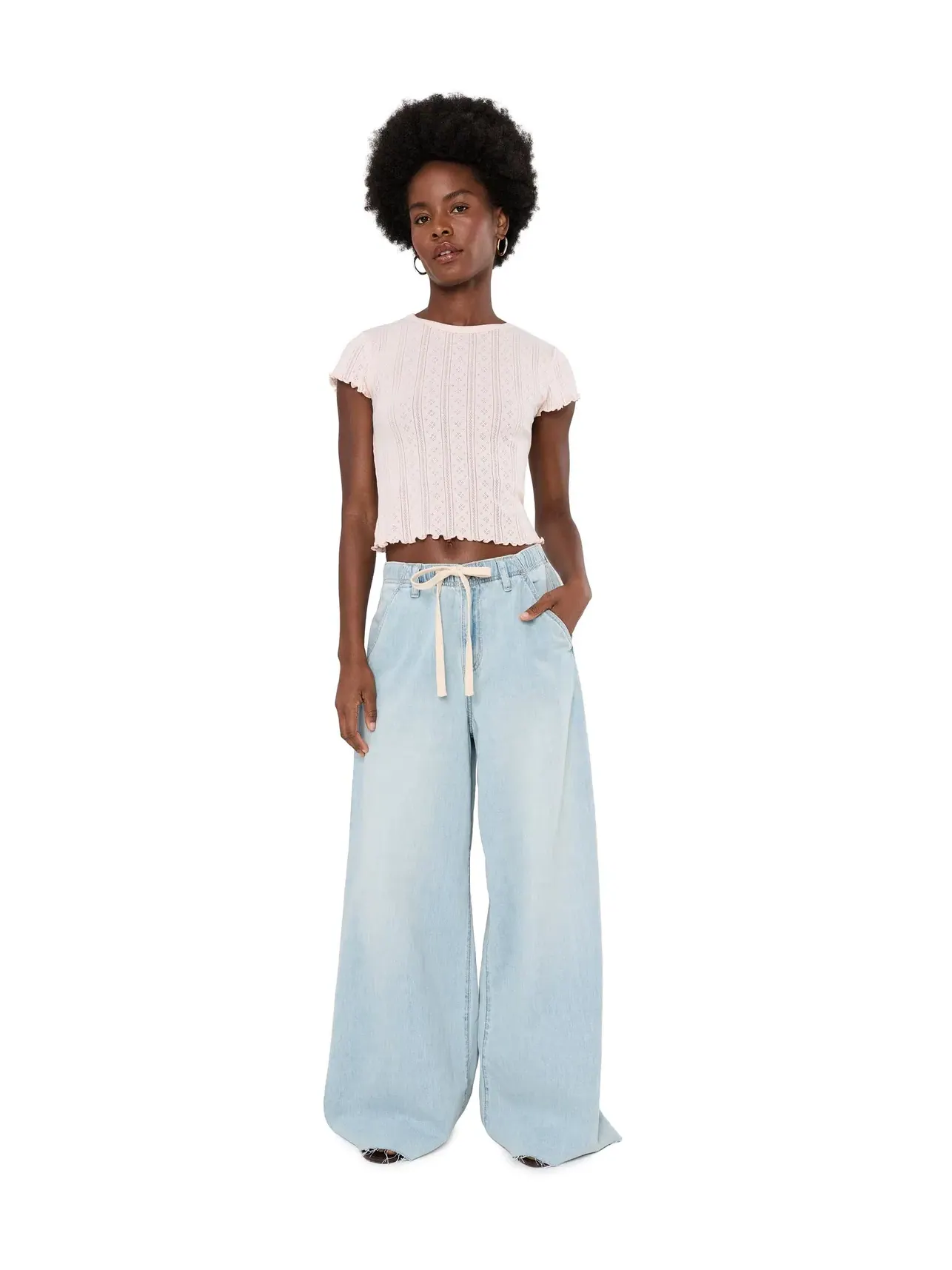 Джинсы широкие на резинке Cabana Wide Leg Pull-On in Charmed Daze — изображение 2 из 5, чарм