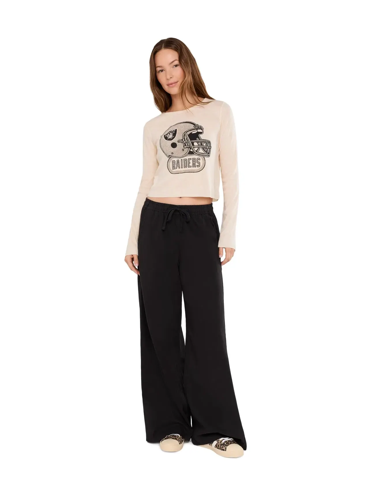 Термолонгслив с шлемом NFL Las Vegas Raiders Helmet Crop Thermal Junk Food Clothing — изображение 2 из 5, березовый