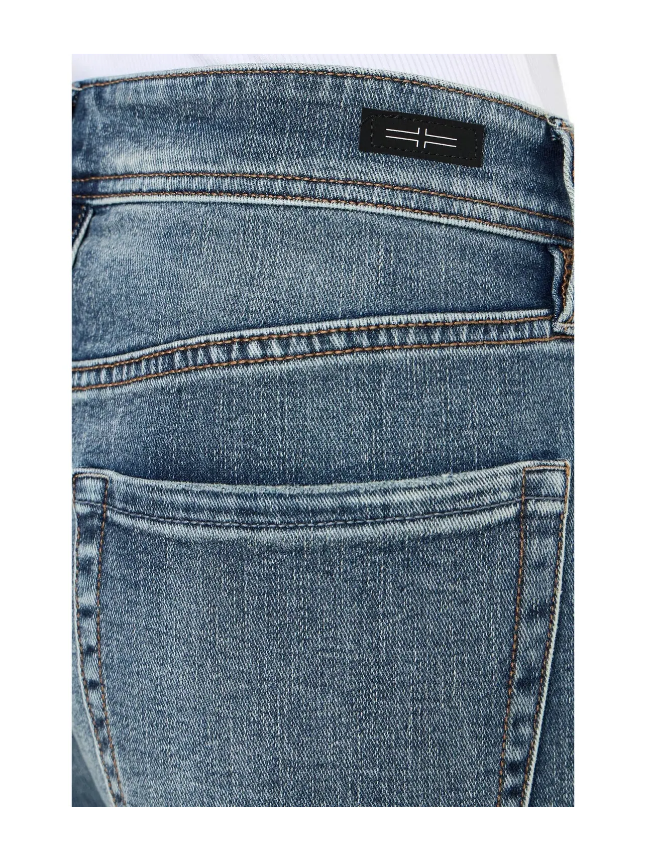 Джинсы Dakota Mid-Rise Loose Flare Liverpool Los Angeles — изображение 5 из 5, розовый