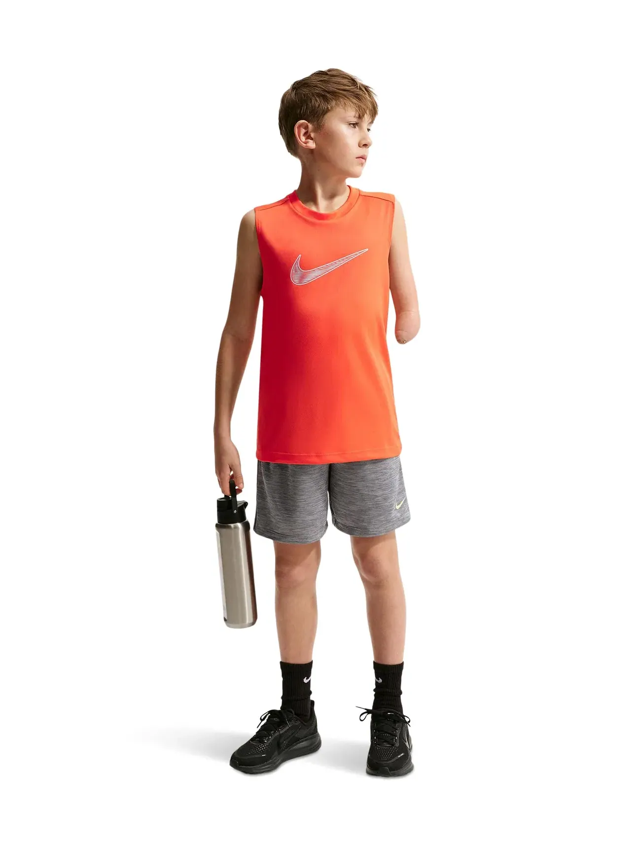 Спортивный топ без рукавов Multi Dri-FIT Sleeveless Top (для маленьких и больших детей) Nike Kids — изображение 1 из 5