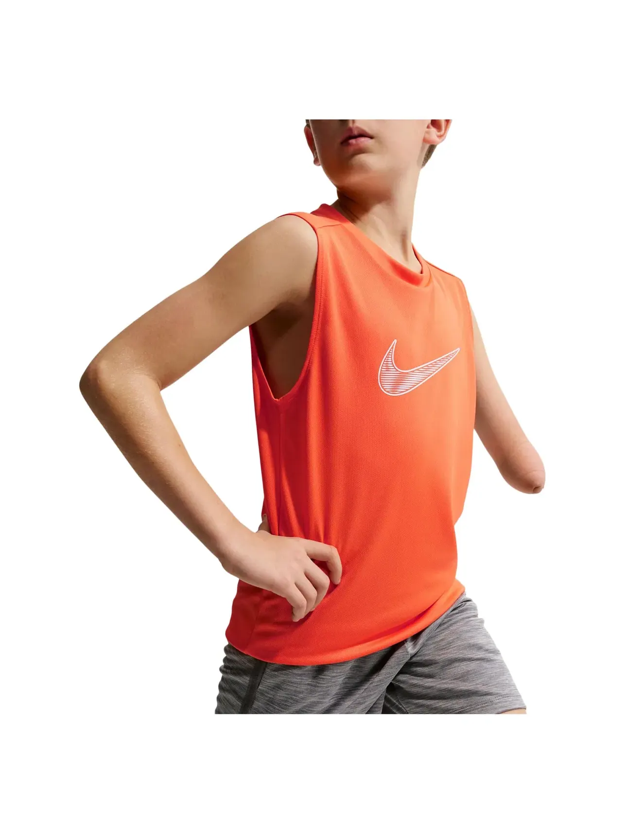 Спортивный топ без рукавов Multi Dri-FIT Sleeveless Top (для маленьких и больших детей) Nike Kids — изображение 4 из 5