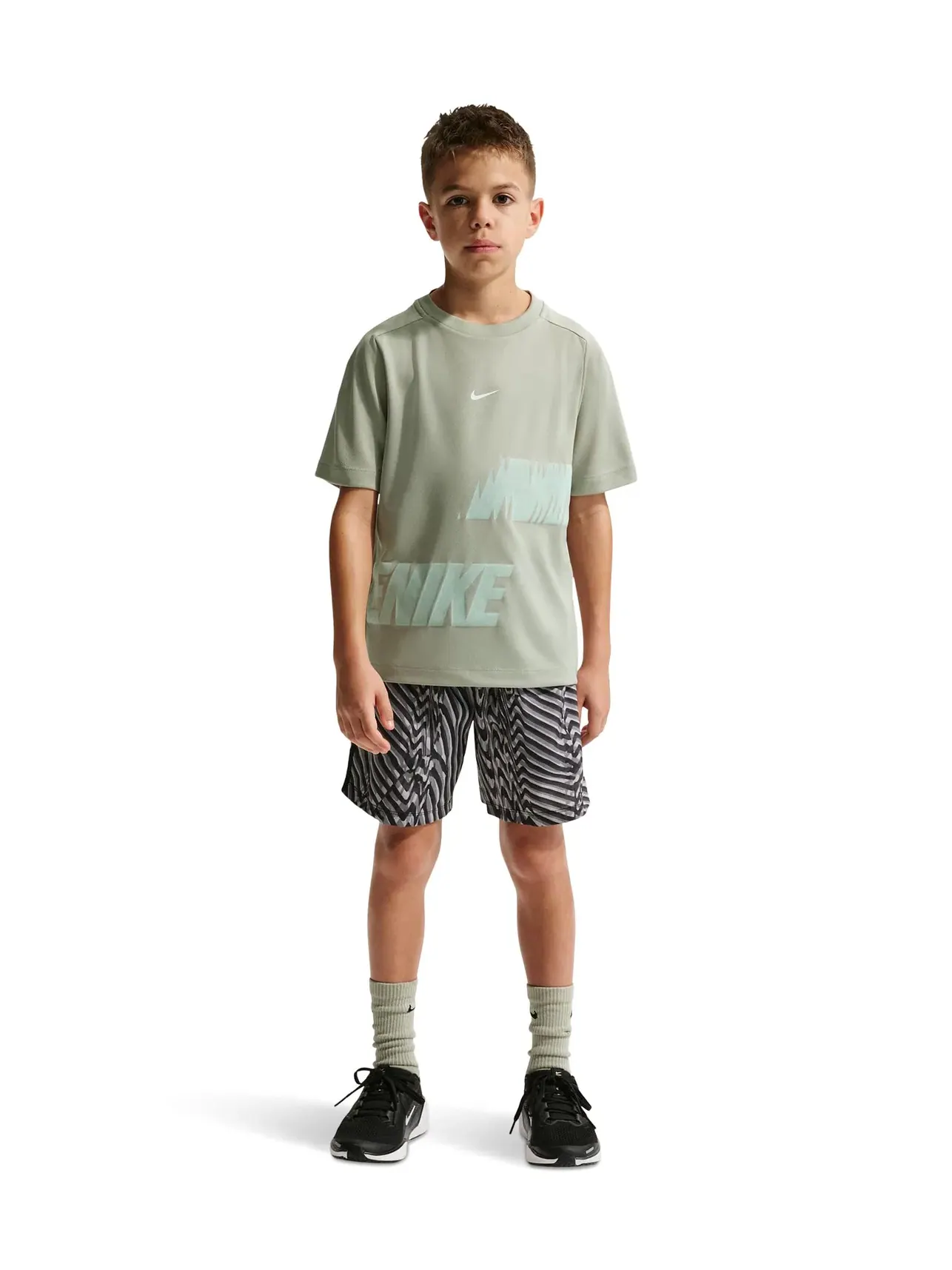 Футболка с коротким рукавом Multi Dri-FIT (для маленьких и больших детей) Nike Kids — изображение 1 из 5, белый