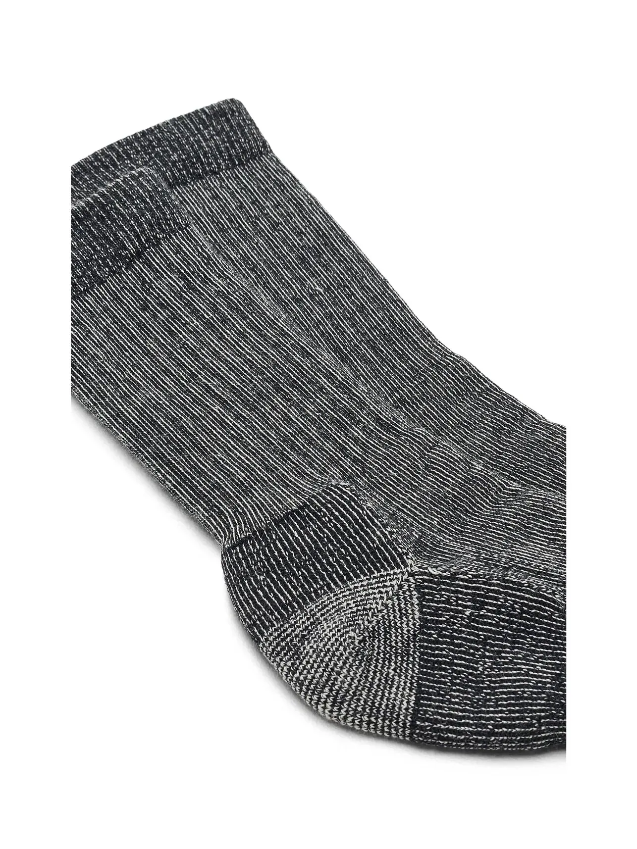 Набор из 3 пар классических носков Hike Classic Edition Full Cushion Crew Socks. Smartwool — изображение 2 из 2, серый