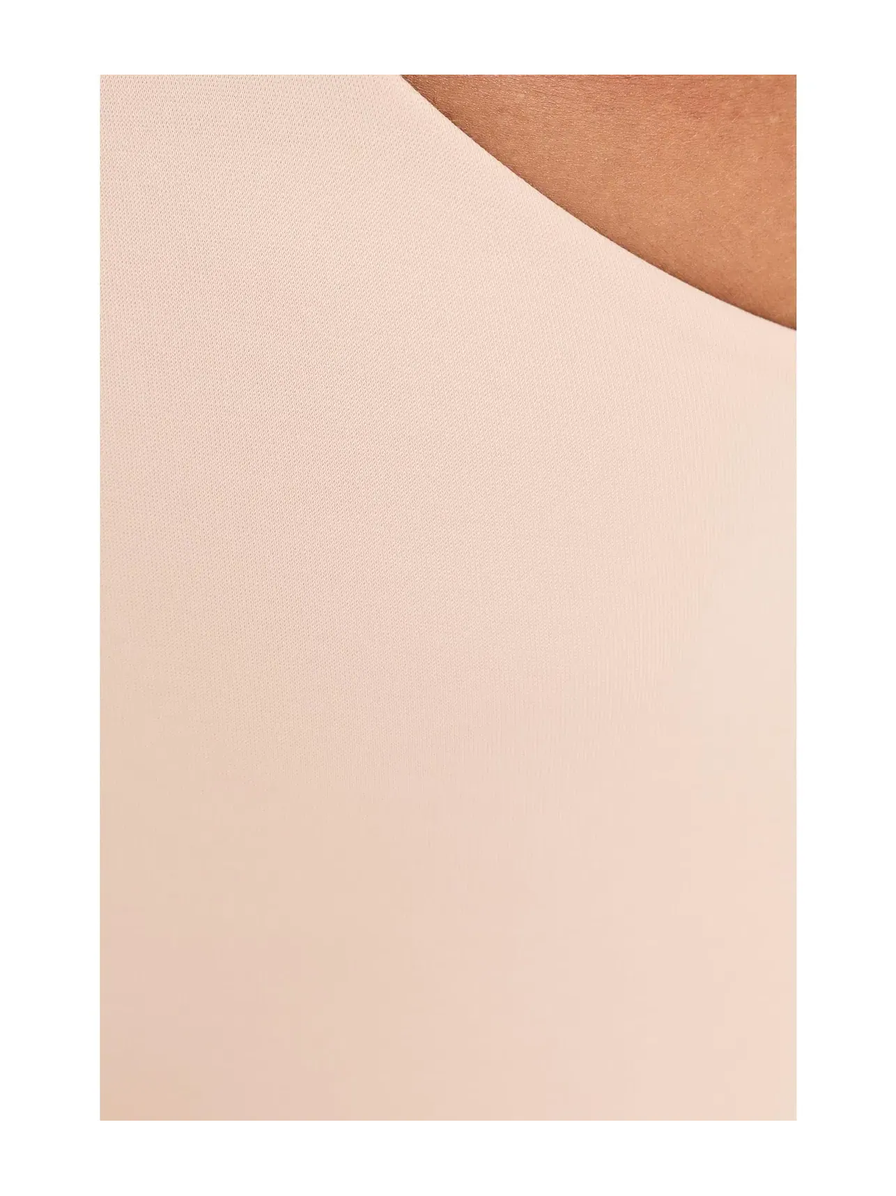 Утягивающее боди с открытой чашкой Shape Away Open-Bust Shaping Bodysuit Tc — изображение 4 из 4, бежевый