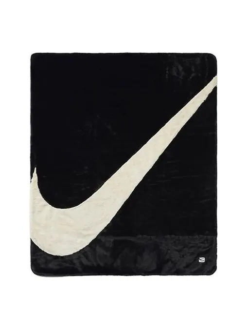 Плюшевый плед из искусственного меха Nike Sportswear NSW
