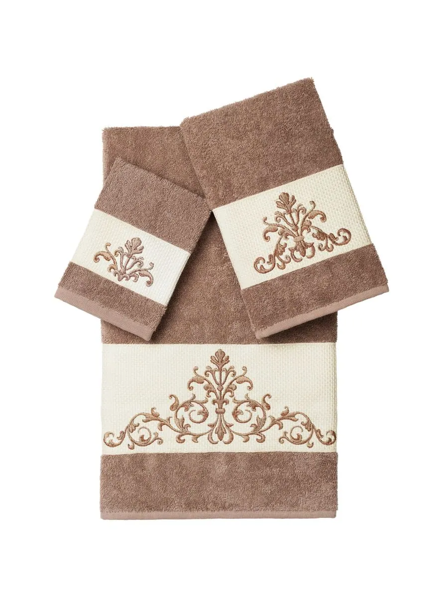 Алый набор из 3 полотенец с декором Linum Home