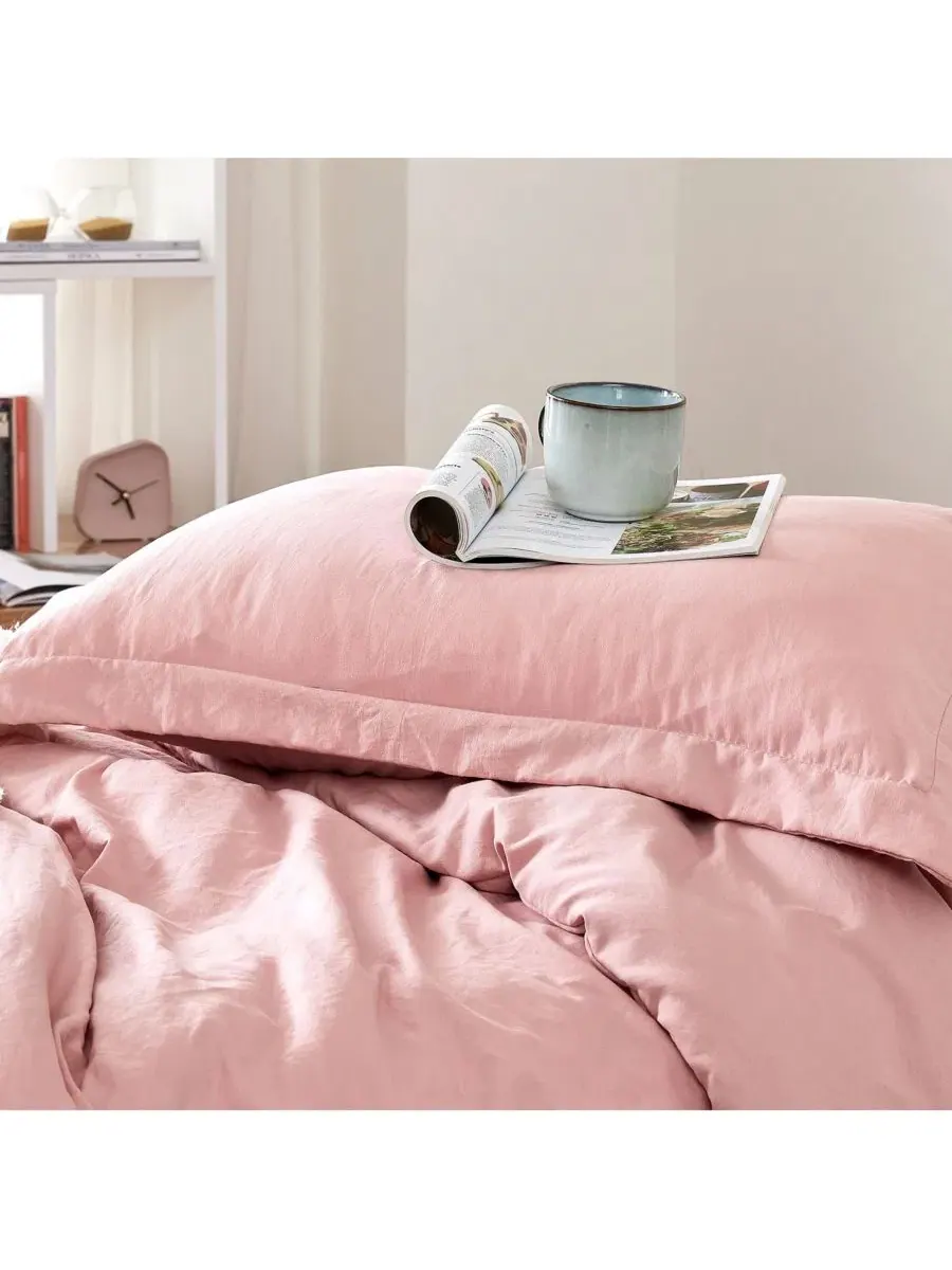 Комплект стеганого одеяла с пододеяльником Natural Loft Coma Inducer — изображение 2 из 4, серебристый розовый
