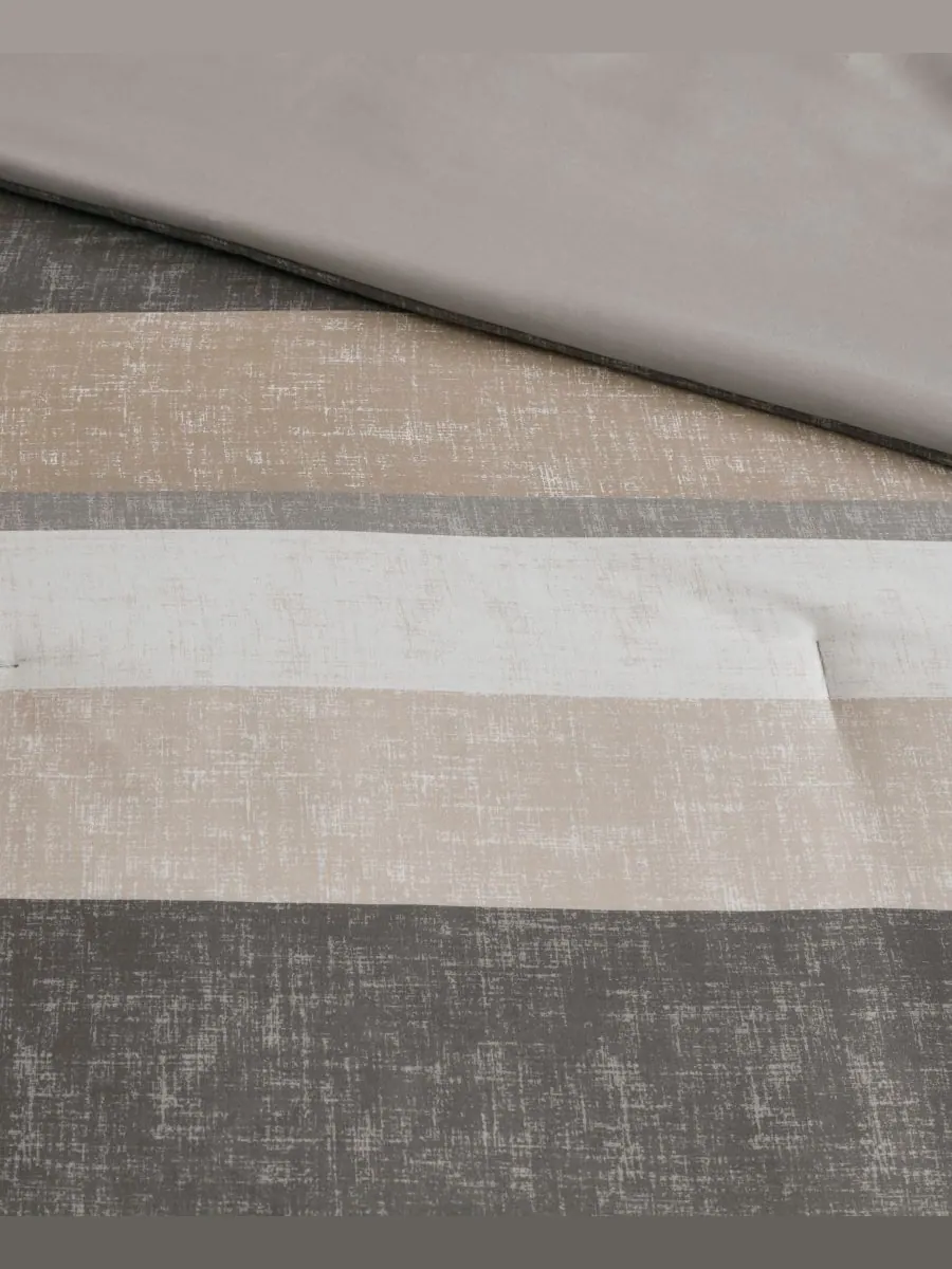 Комплект постельного белья Jaxon Wide Stripe из 7 предметов, размер Full Madison Park Essentials — изображение 9 из 10, серый