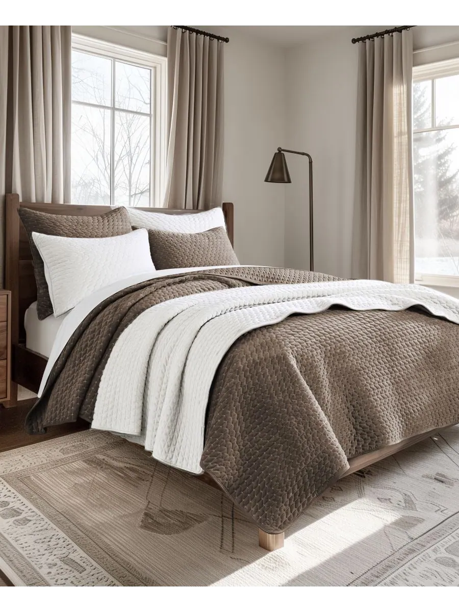 Комплект из 2 наволочек Velvet Stitch, европейский стиль Levtex, Cocoa, European Sham — изображение 4 из 4, какао