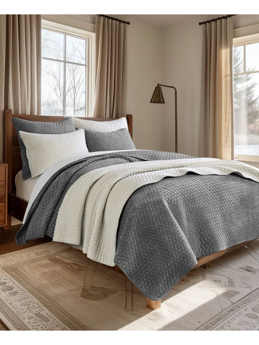 Комплект из 2 наволочек Velvet Stitch, европейский стиль Levtex, Gray, European Sham — изображение 4 из 4, серый