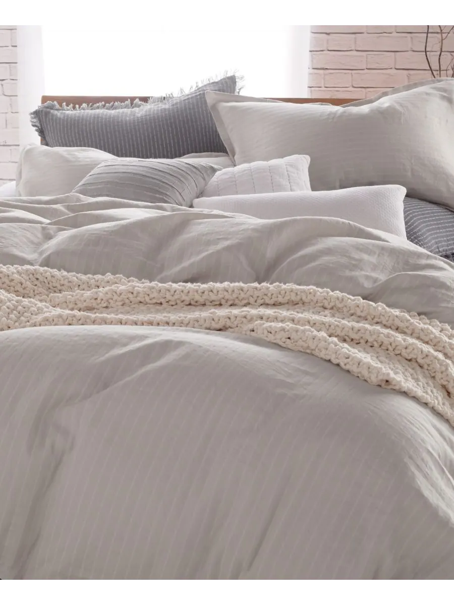 Комплект постельного белья pure comfy, размер king DKNY — изображение 2 из 4, серебристый