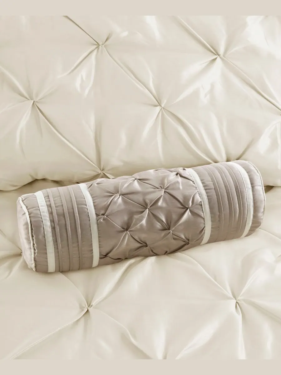Комплект постельного белья Laurel Tufted из 7 предметов, размер Queen Madison Park — изображение 10 из 10, белый