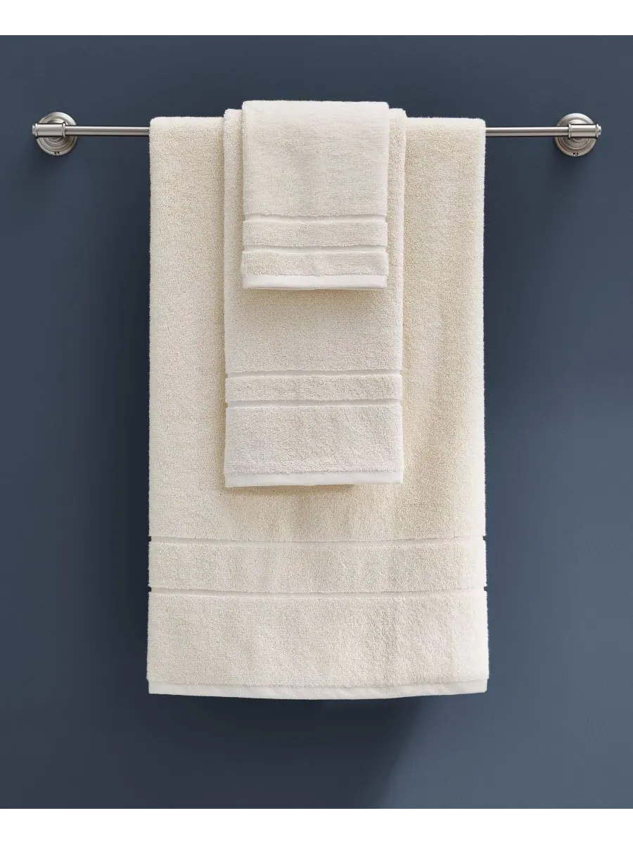 Набор из 2 банных полотенец Martex из хлопка Supima с низким содержанием ворса Clean Design Home — изображение 4 из 9, белый