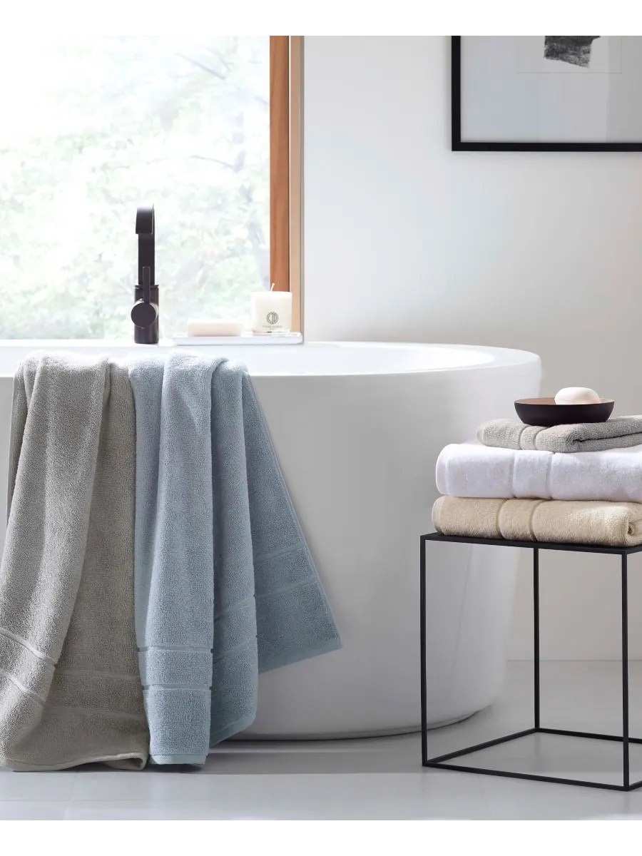 Набор из 2 банных полотенец Martex из хлопка Supima с низким содержанием ворса Clean Design Home — изображение 7 из 9, белый