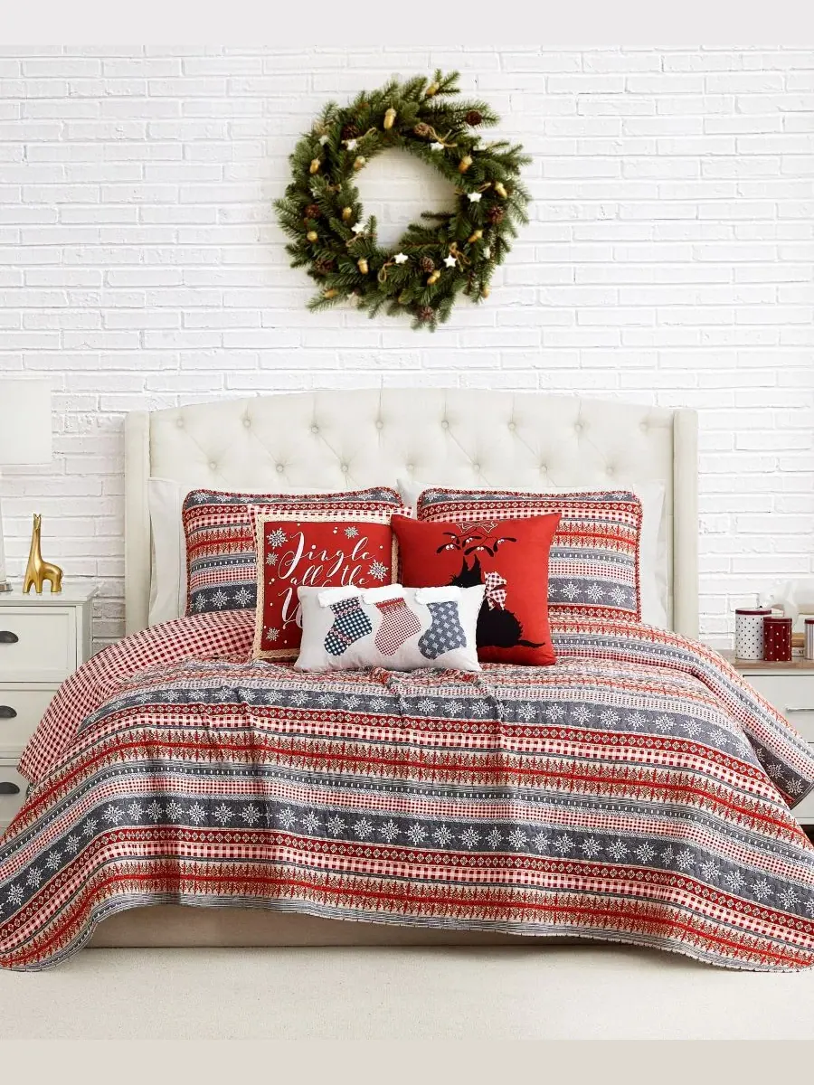 Набор стеганых покрывал Cozy Cottage Holiday Reversible Quilt Set Southshore Fine Linens — изображение 2 из 4, мульти