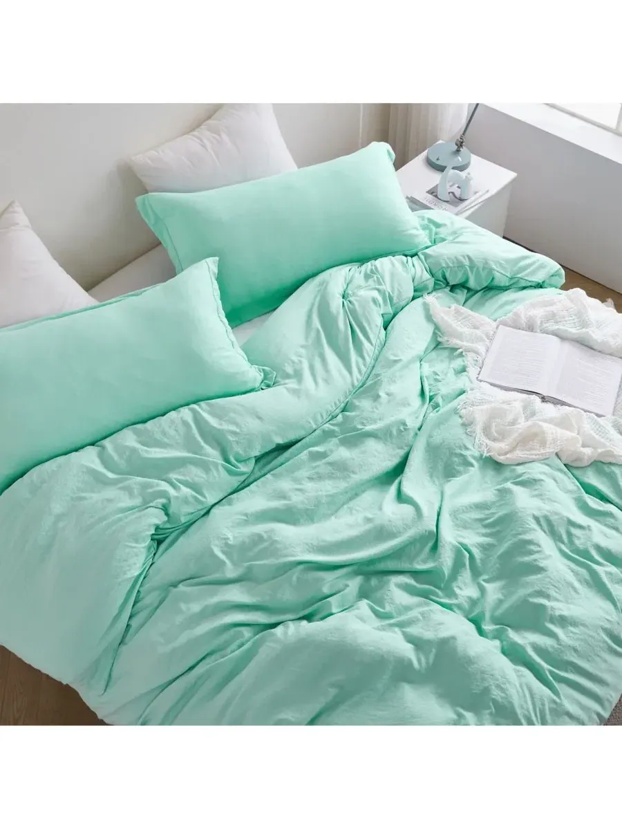 Комплект стеганого одеяла с пододеяльником Loft Coma Inducer Comforter With Duvet Cover Set Coma — изображение 4 из 4