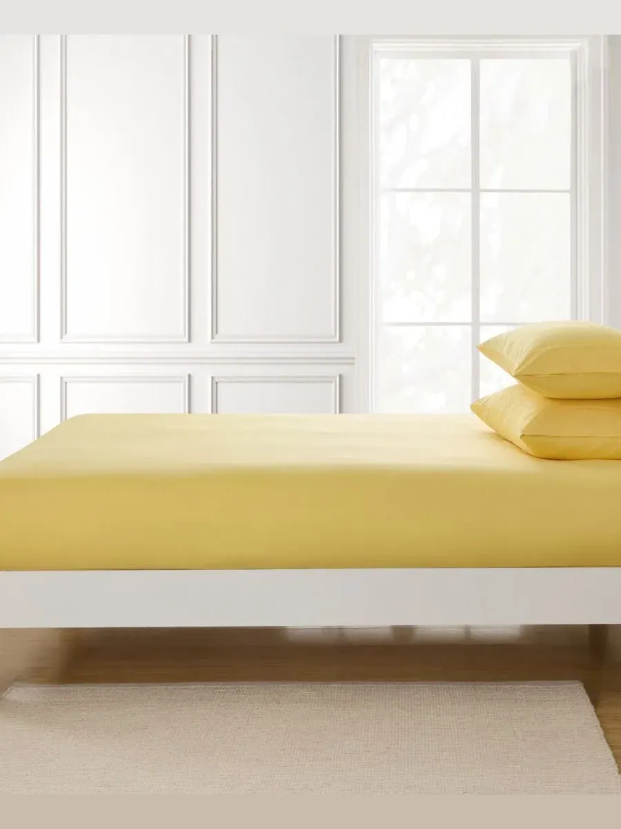 Просторная простыня на резинке из микрофибры, 1500 нитей, Twin XL Sweet Home Collection — изображение 2 из 4, желтый