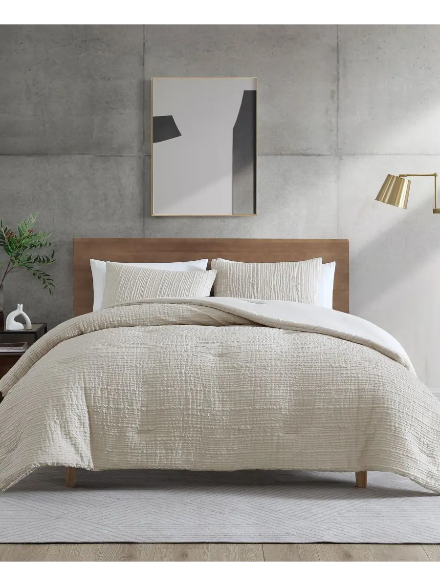 Комплект постельного белья Serenity Wavy Lines Beige Embossed, 2 предмета, размер Twin Kenneth Cole — изображение 1 из 10