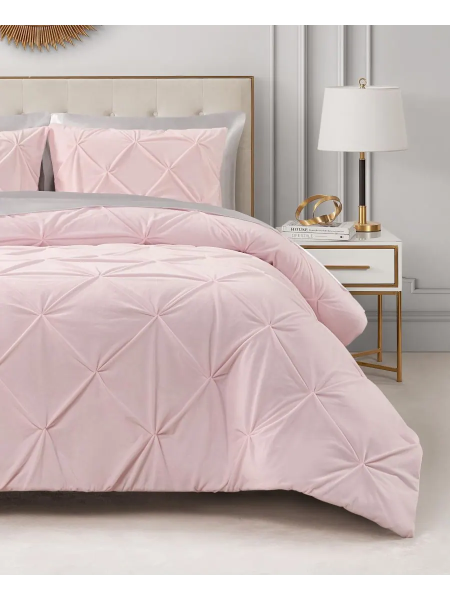 Комплект постельного белья Kiss Pleat Plush из 3 предметов, размер King Juicy Couture