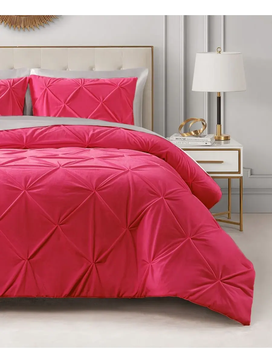 Комплект постельного белья Kiss Pleat Plush из 3 предметов, размер King Juicy Couture
