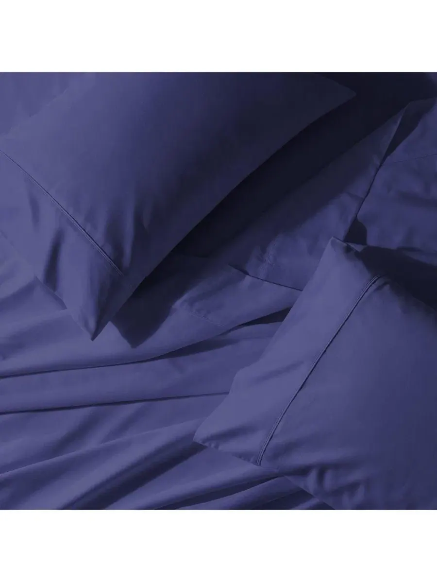 Комплект постельного белья из хлопкового перкаля, 4 предмета Egyptian Linens — изображение 1 из 3, темный фиолетовый