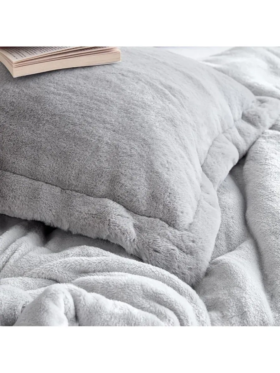 Комплект стеганого одеяла с плюшевым ворсом Chunky Bunny Coma Inducer — изображение 2 из 7, серый