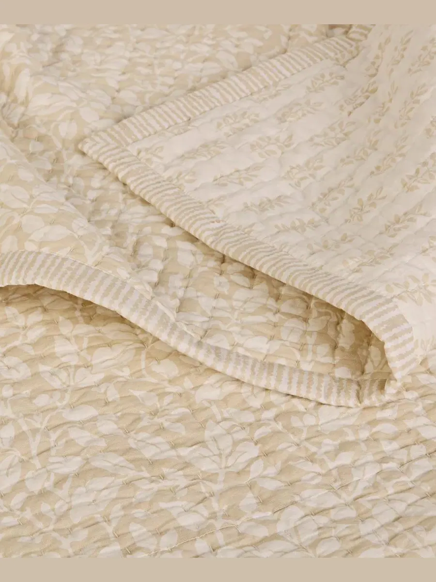 Комплект стеганых покрывал Leaf Silhouette Oat, King Charter Club — изображение 4 из 6, овсяный