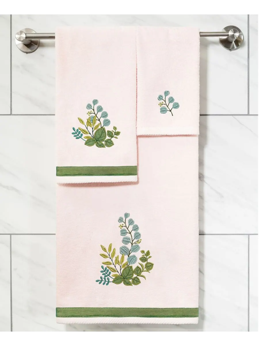 Набор из двух банных полотенец из турецкого хлопка с вышивкой Botanica Linum Home — изображение 3 из 4, пудровый розовый