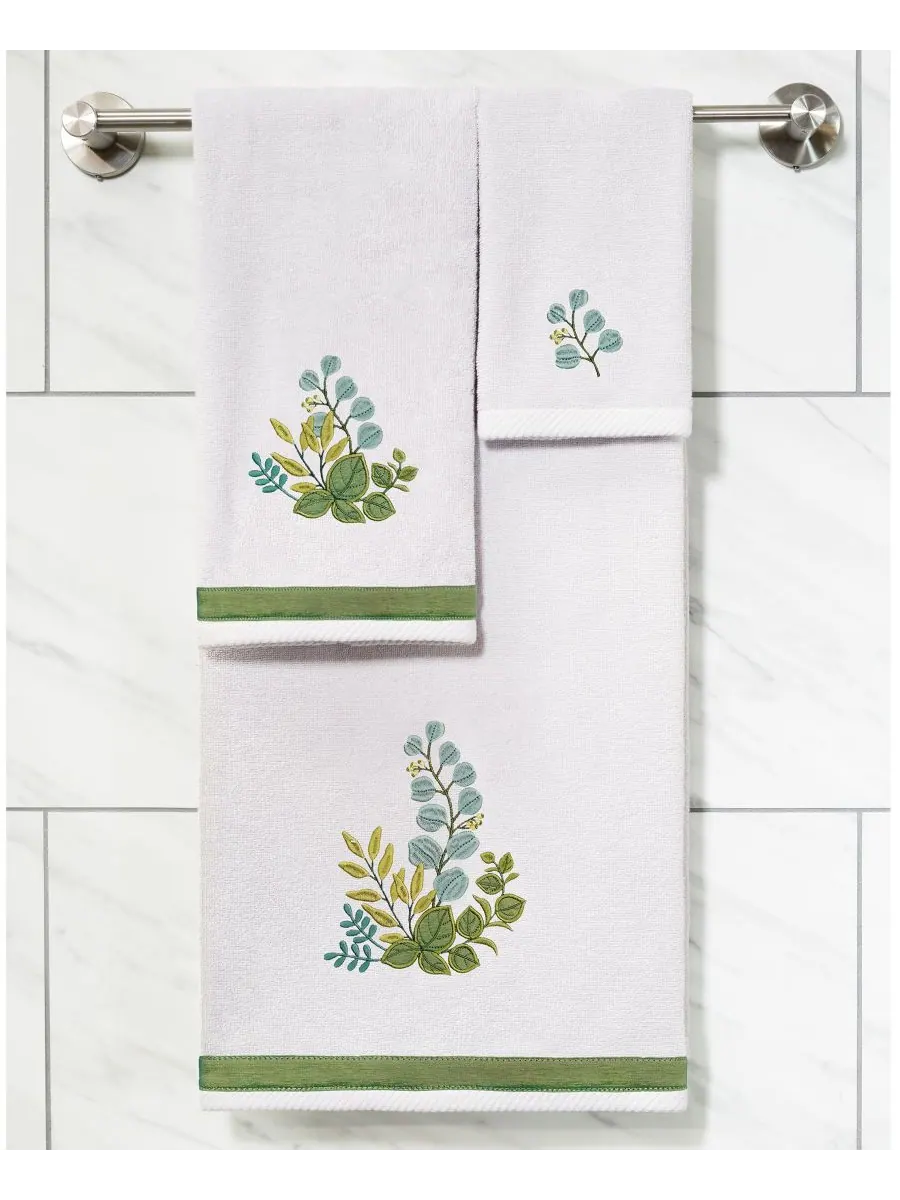Набор из двух банных полотенец из турецкого хлопка с вышивкой Botanica Linum Home — изображение 3 из 4, серебряный