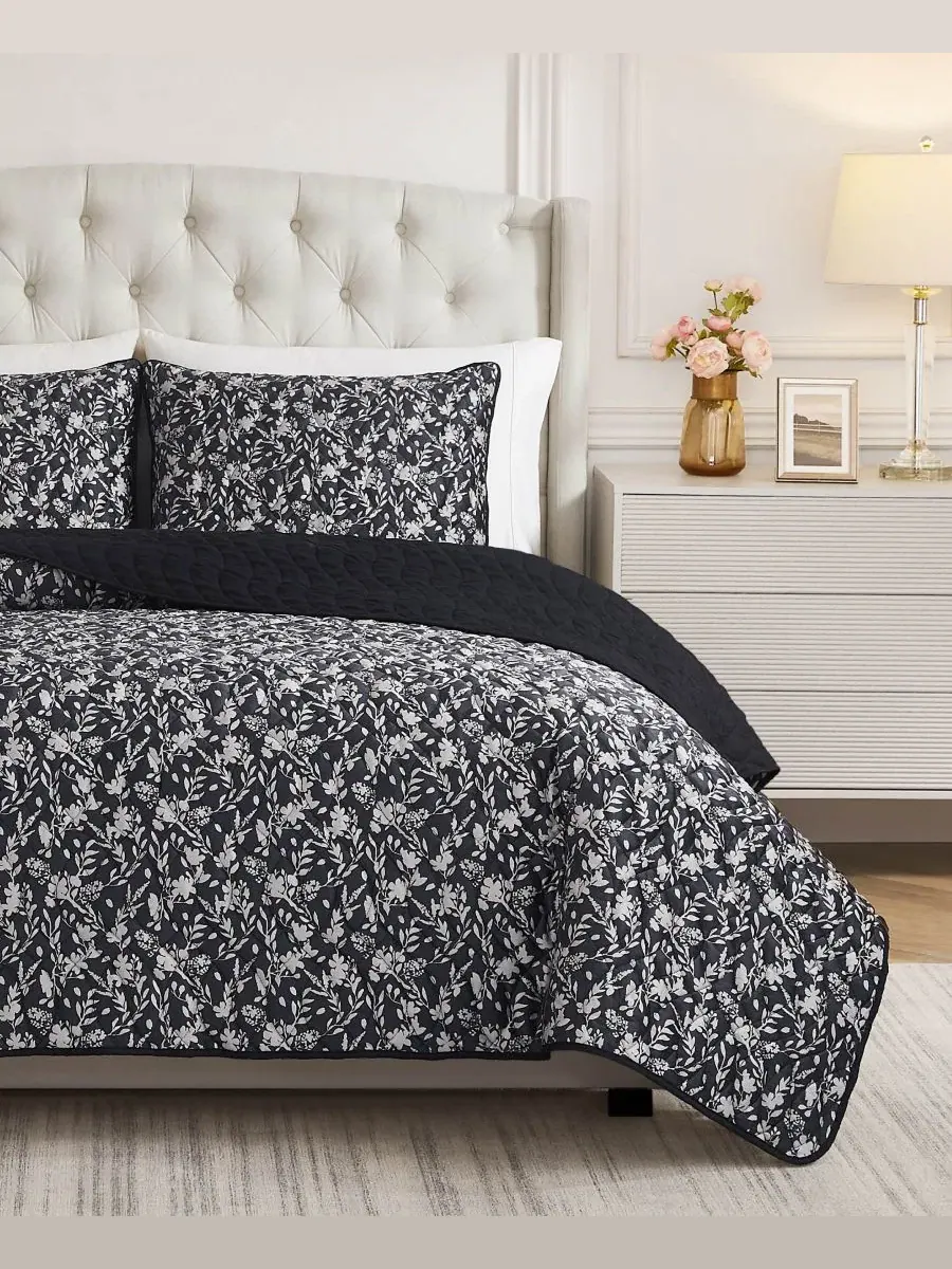 Комплект стеганого покрывала с велюром, 3 предмета, Full/Queen, Floral Vanna Velvet BCBG — черный