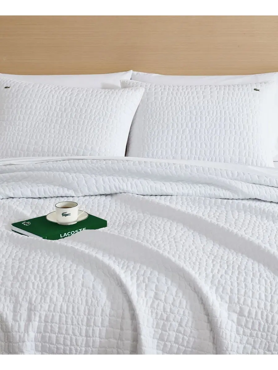 Комплект стеганого постельного белья с крокодиловым принтом, 3 предмета, King Lacoste Home — изображение 3 из 7, белый