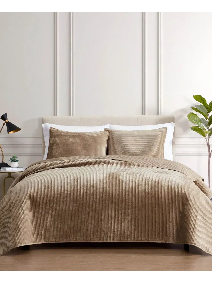 Покрывало-одеяло стеганое из вельвета Reese, King Riverbrook Home