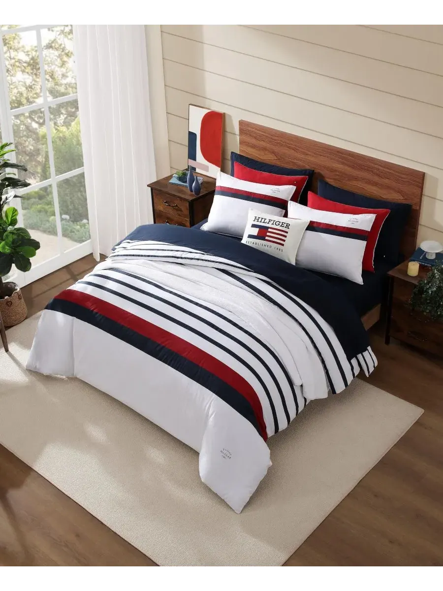 Комплект стеганого одеяла с подушкой Classic Stripe Tommy Hilfiger — изображение 7 из 10, синий красный белый