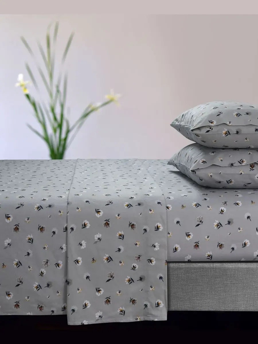 Комплект постельного белья Floryn Flannel Extra Deep Pocket, 4 предмета, размер Queen Tribeca Living — изображение 1 из 1