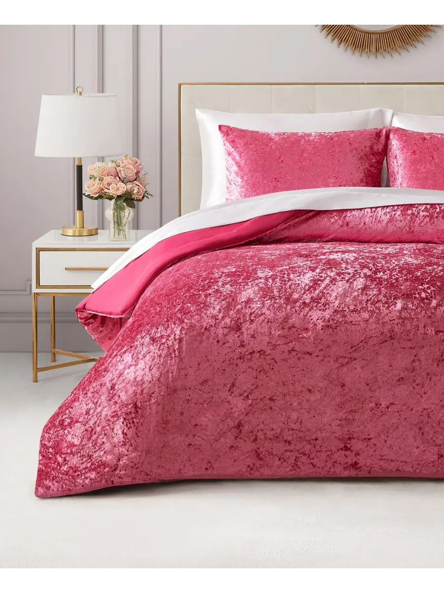 Комплект постельного белья из 3 предметов с бархатной обивкой, размер Full/Queen Juicy Couture — изображение 1 из 10, розовый