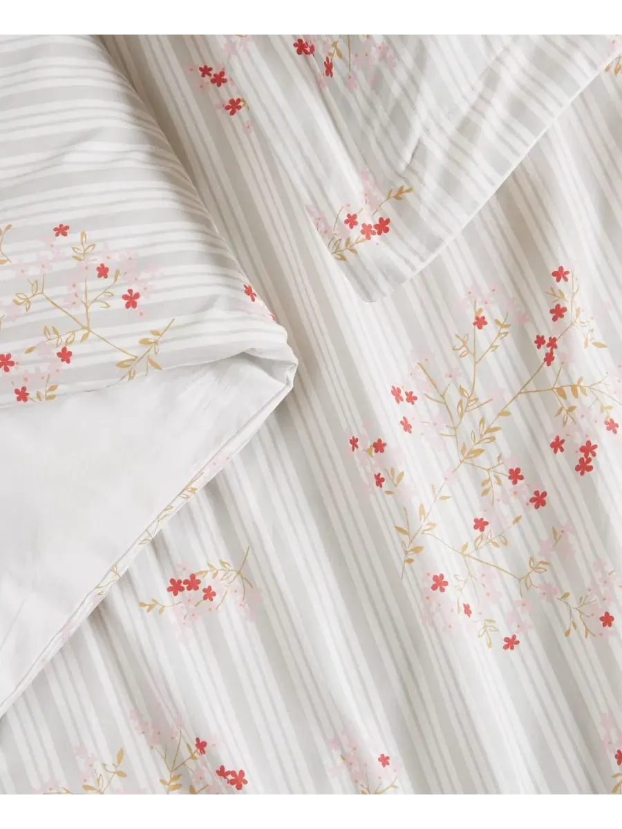 Комплект стеганого одеяла с цветочным принтом Emma Floral Cottage Classics — изображение 5 из 5, розовый