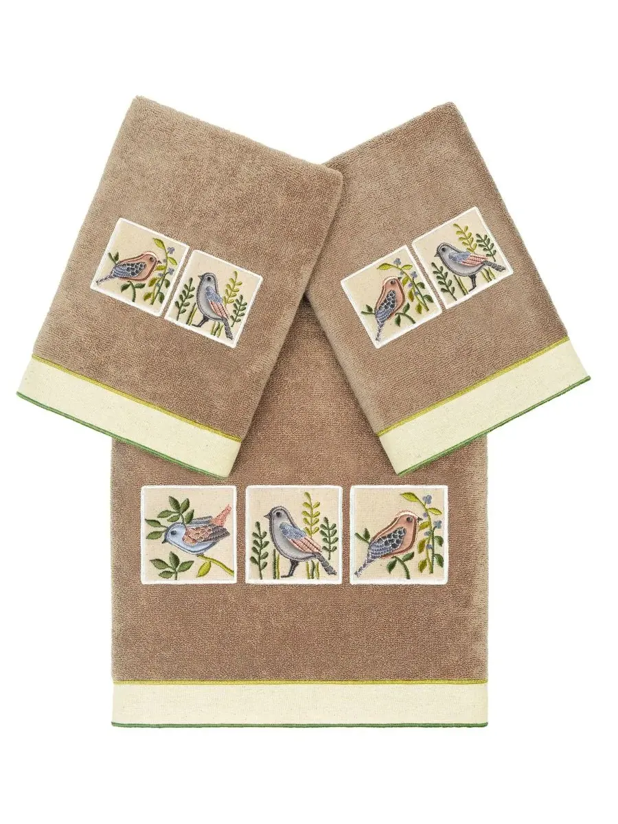Набор из 3 полотенец Cotton Belinda с вышивкой Linum Home, какао — изображение 1 из 4